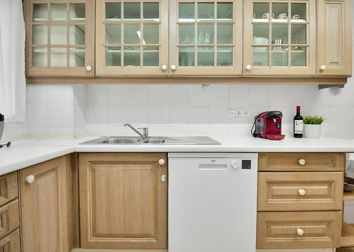 Ubicación Y Confort En El Centro De - Ricardo Soriano 33 38 *