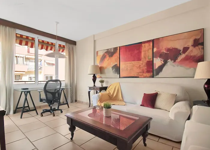 Ubicación Y Confort En El Centro De - Ricardo Soriano 33 38 *